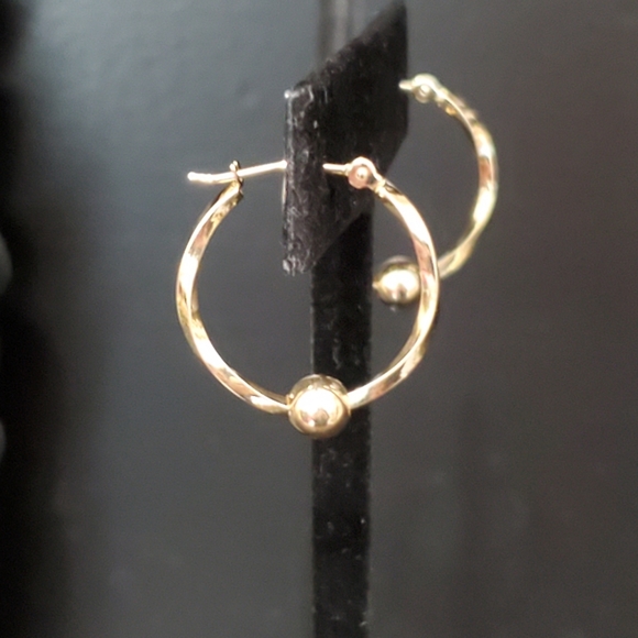 10K Yellow Gold Hoop Earrings - Picture 6 of 14